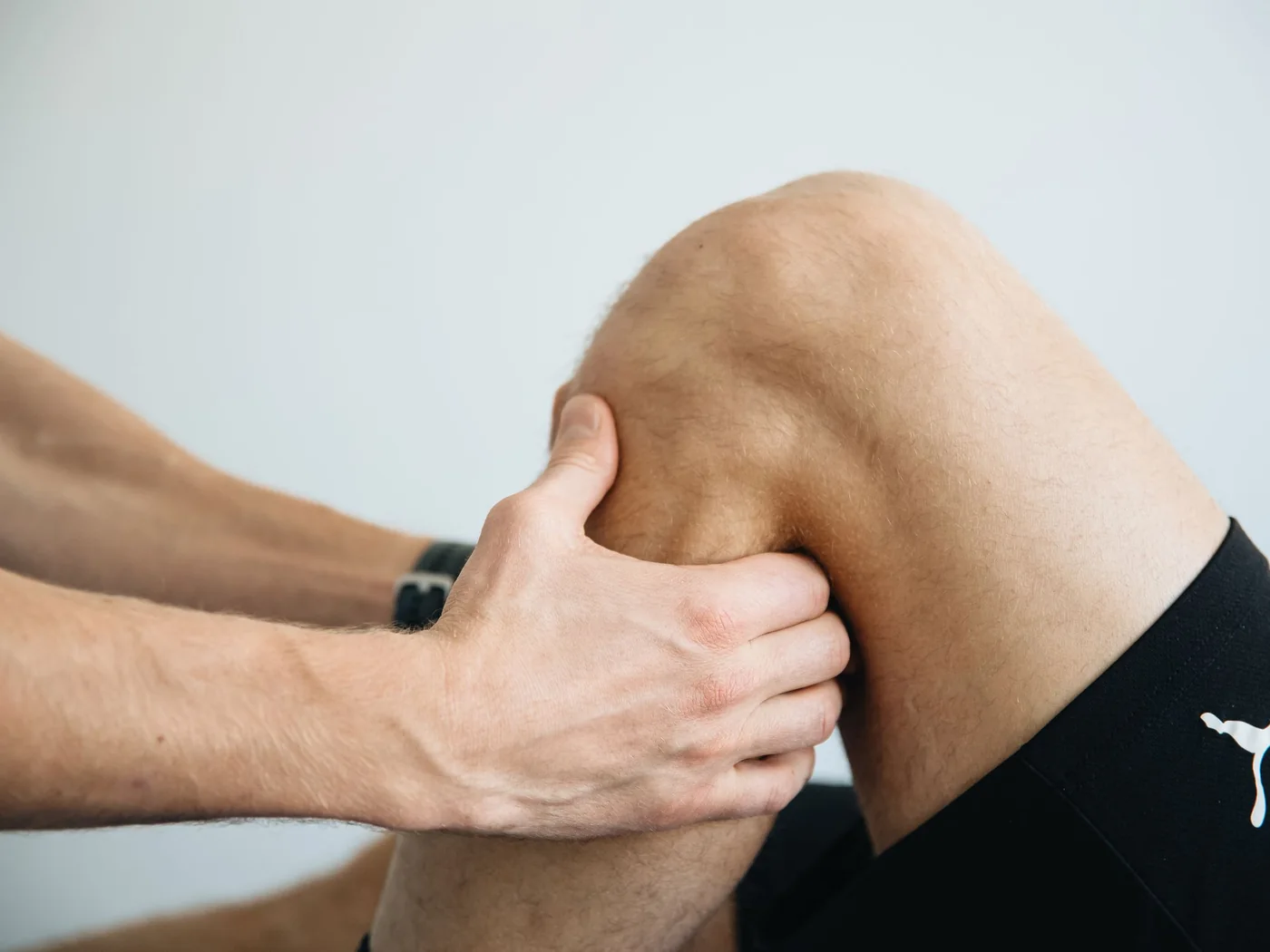 膝痛、退化性關節炎：上落樓梯痛、蹲唔落，中醫點延緩退化、減痛